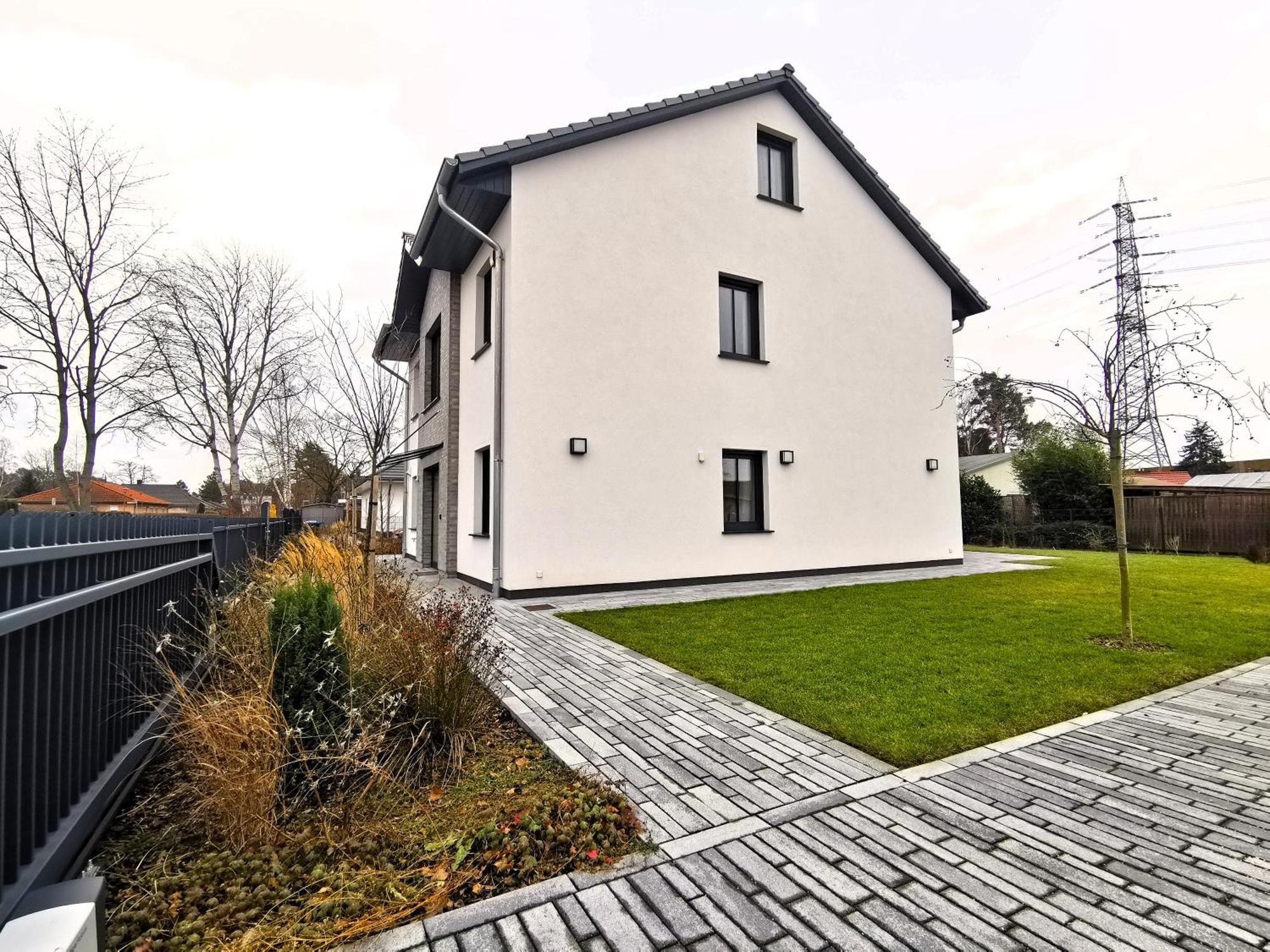 Bohnapartments Luxury Villa Berlin - 210Qm - Wintergarten - Kamin - 4 Kostenlose Parkplaetze - 6 Schlafzimmer - Neubau - Luxusausstattung Birkenwerder Eksteriør bilde