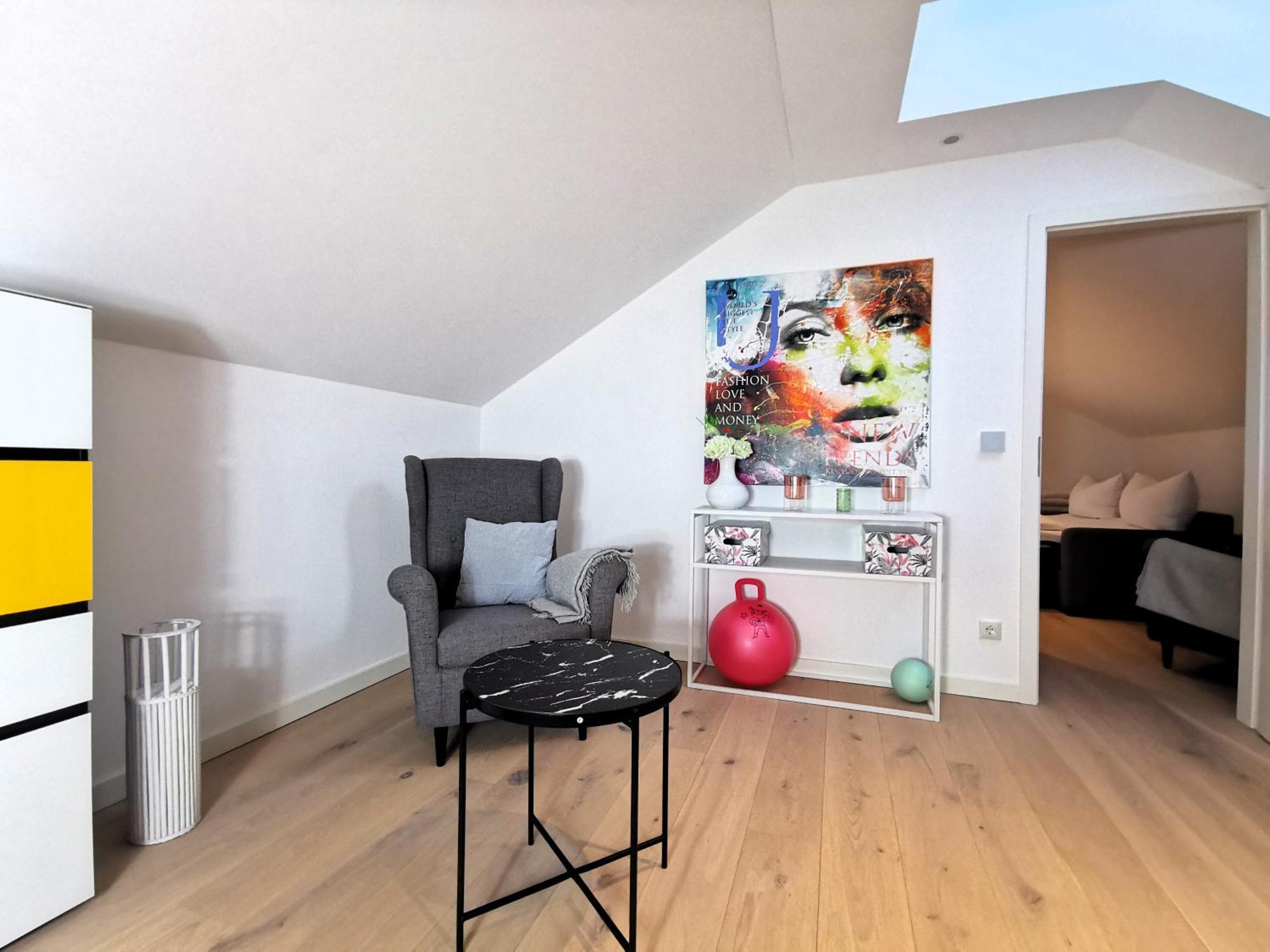 Bohnapartments Luxury Villa Berlin - 210Qm - Wintergarten - Kamin - 4 Kostenlose Parkplaetze - 6 Schlafzimmer - Neubau - Luxusausstattung Birkenwerder Eksteriør bilde