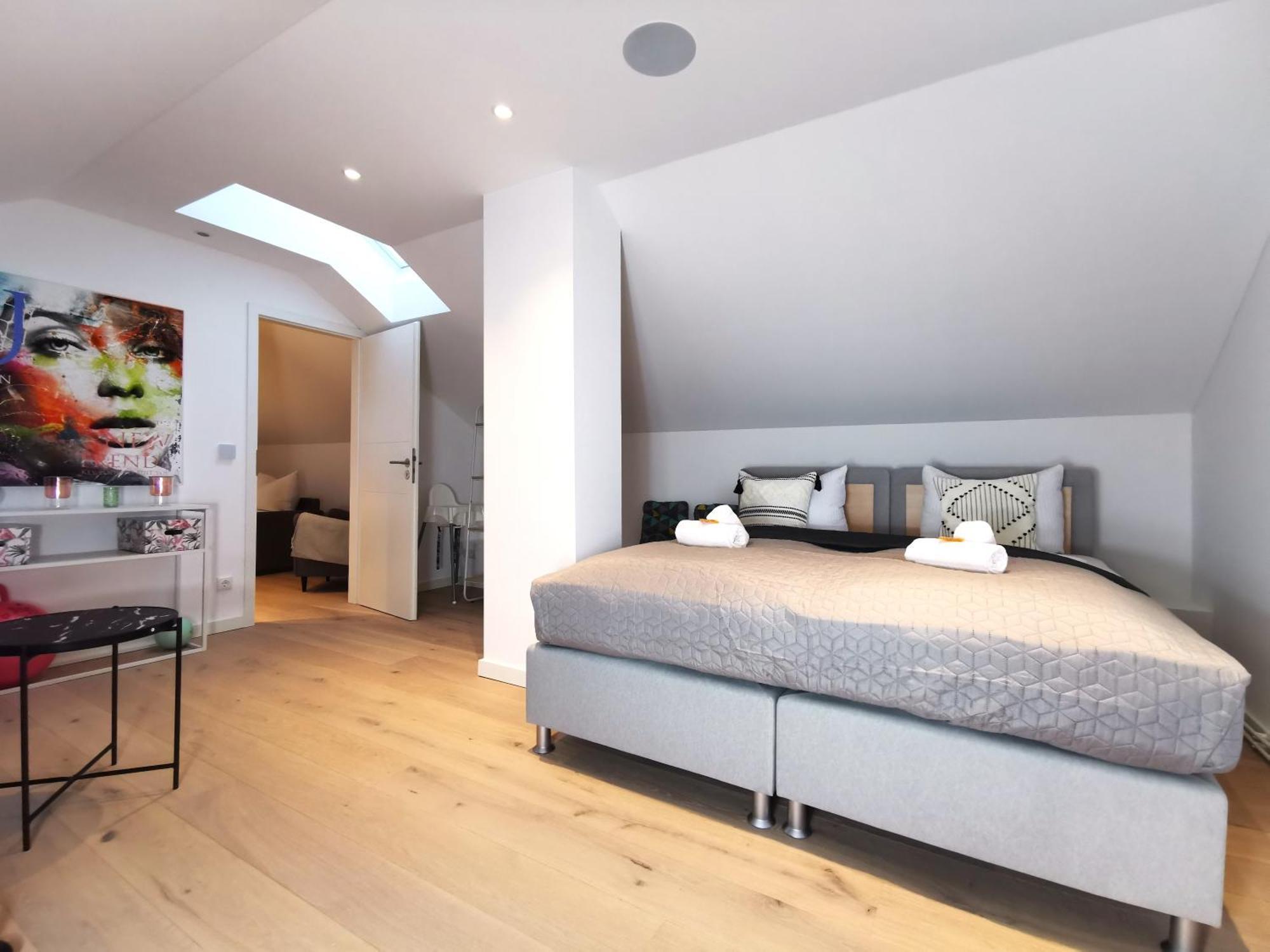 Bohnapartments Luxury Villa Berlin - 210Qm - Wintergarten - Kamin - 4 Kostenlose Parkplaetze - 6 Schlafzimmer - Neubau - Luxusausstattung Birkenwerder Eksteriør bilde